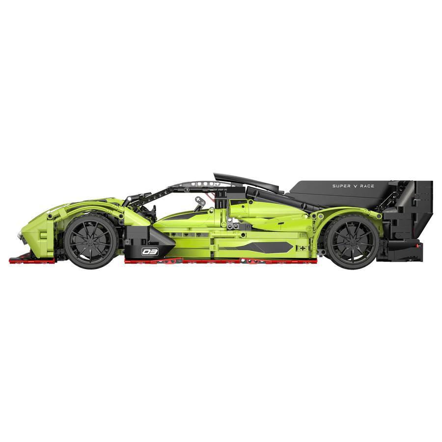 CaDA Phantom Wing Super Sport Car (1817 Teile)